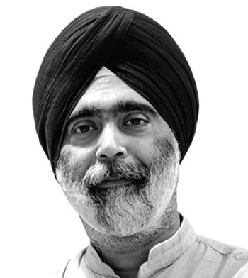 AR HARMEET SINGH